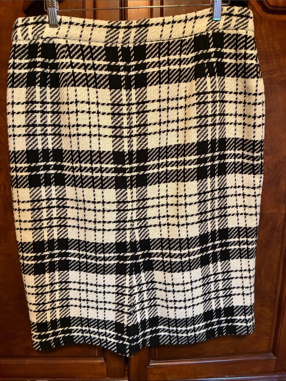 Talbots Black and White Twill Plaid Pencil Skirt Size 16 - Picture 5 of 8